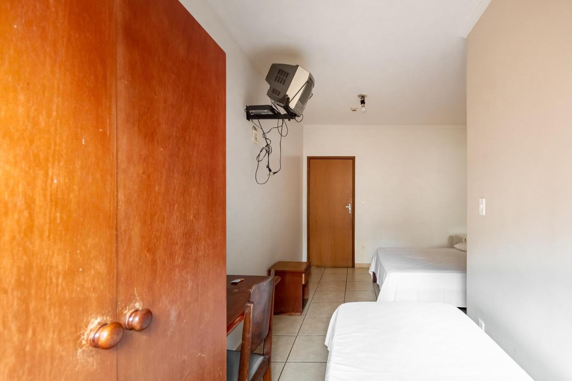 Oyo Hotel Vila Rica, Ribeirão Preto Eksteriør bilde